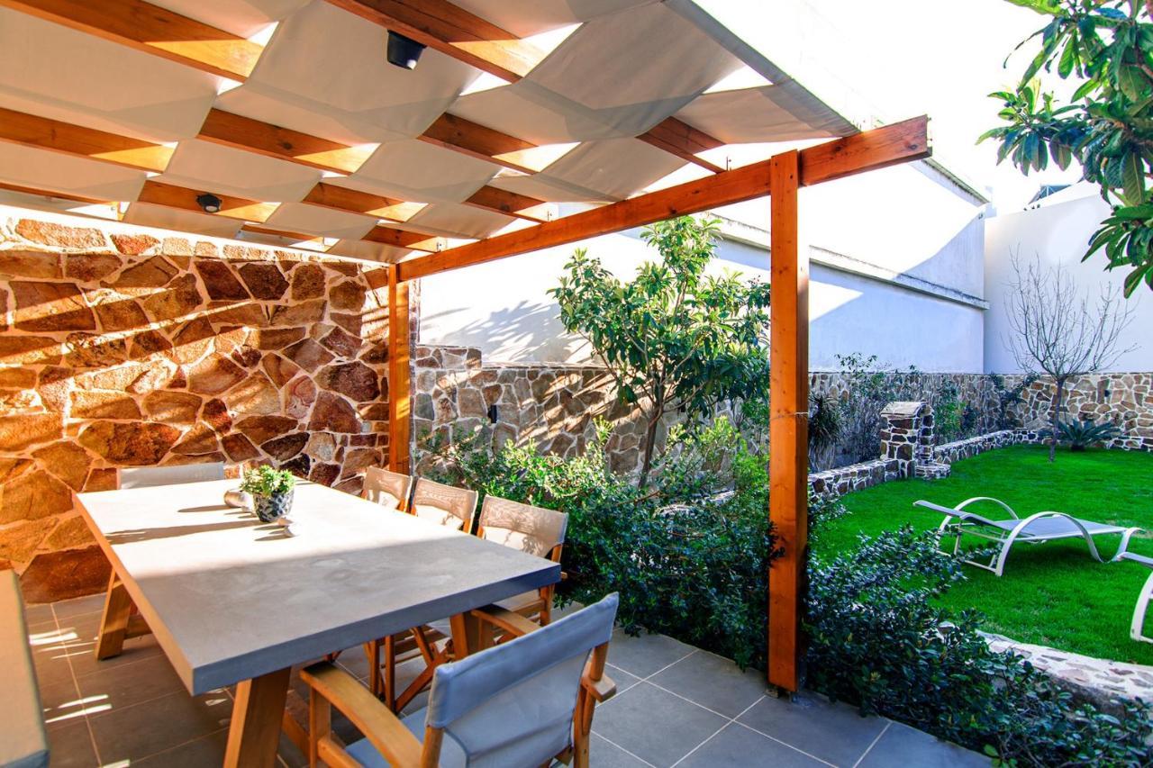 Bitsakis Family I - Paleochora Luxury House Palaiochora Exterior foto